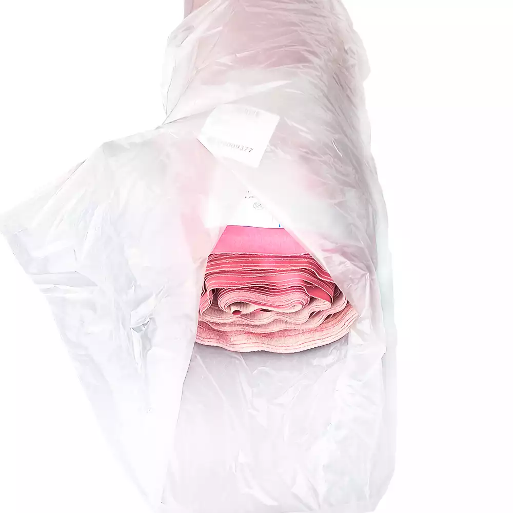 Клеенка медицинская подкладная, резинотканевая,  рулон размером 0,85м*45,0п.м., без окантовки, цветная (бордовая)