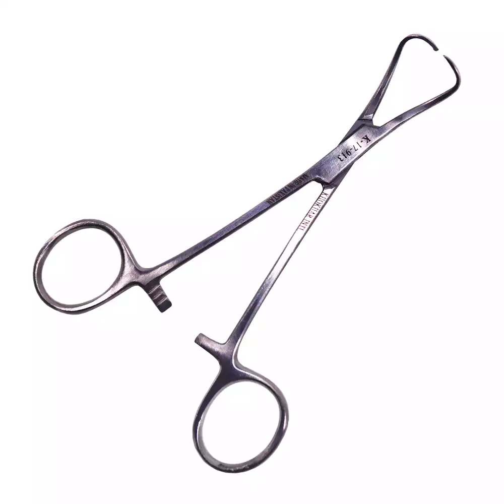 Зажим К-17-913 (цапка) для прикрепления операционного белья к коже, длина 130мм, с кремальерой, аналог З-39