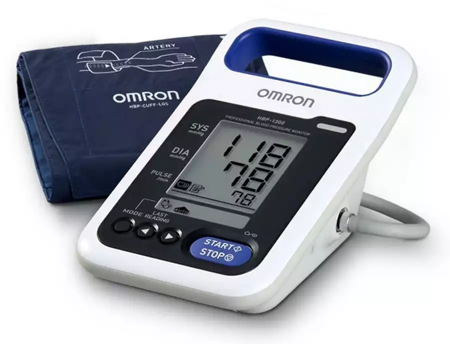 Тонометр Omron HBR-1300 (HBP-1300-E) профессиональный (переносной), рассчитанный на работу в условиях большого потока больных